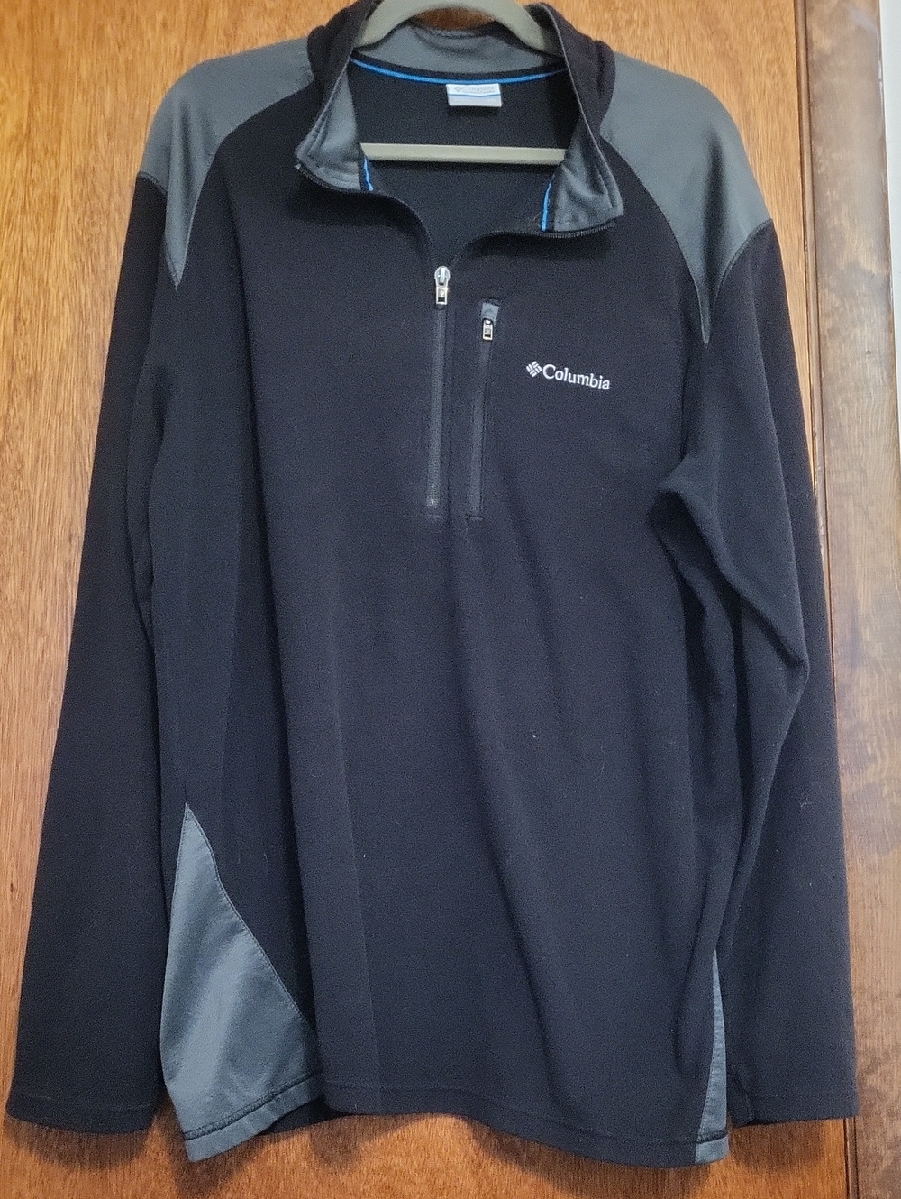 Columbia Black with Gray Trim Half-Zip Performance Fleece